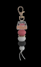 Load image into Gallery viewer, PAWS Mumma Keyring